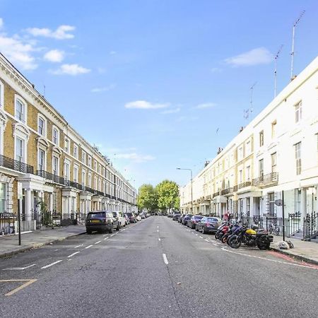 Fancy Basement Flat A London Exterior photo